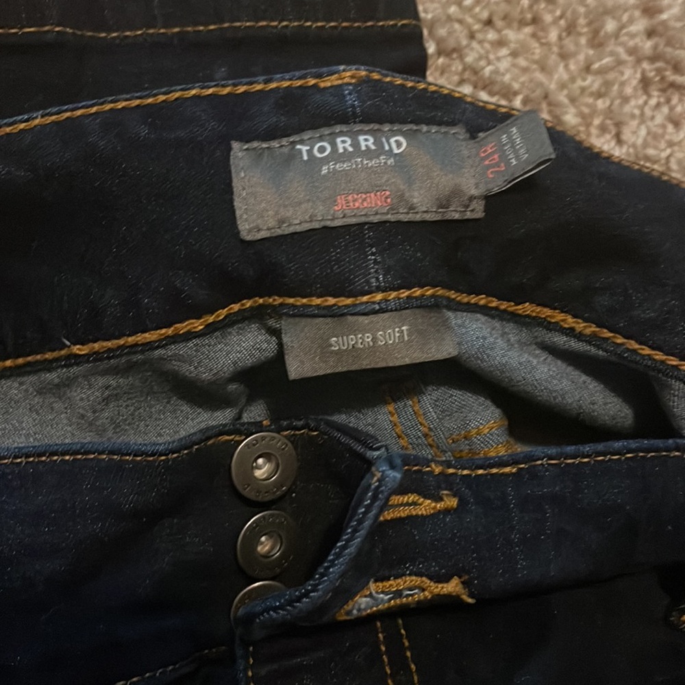 Torrid dark jeggings - Picture 3 of 4